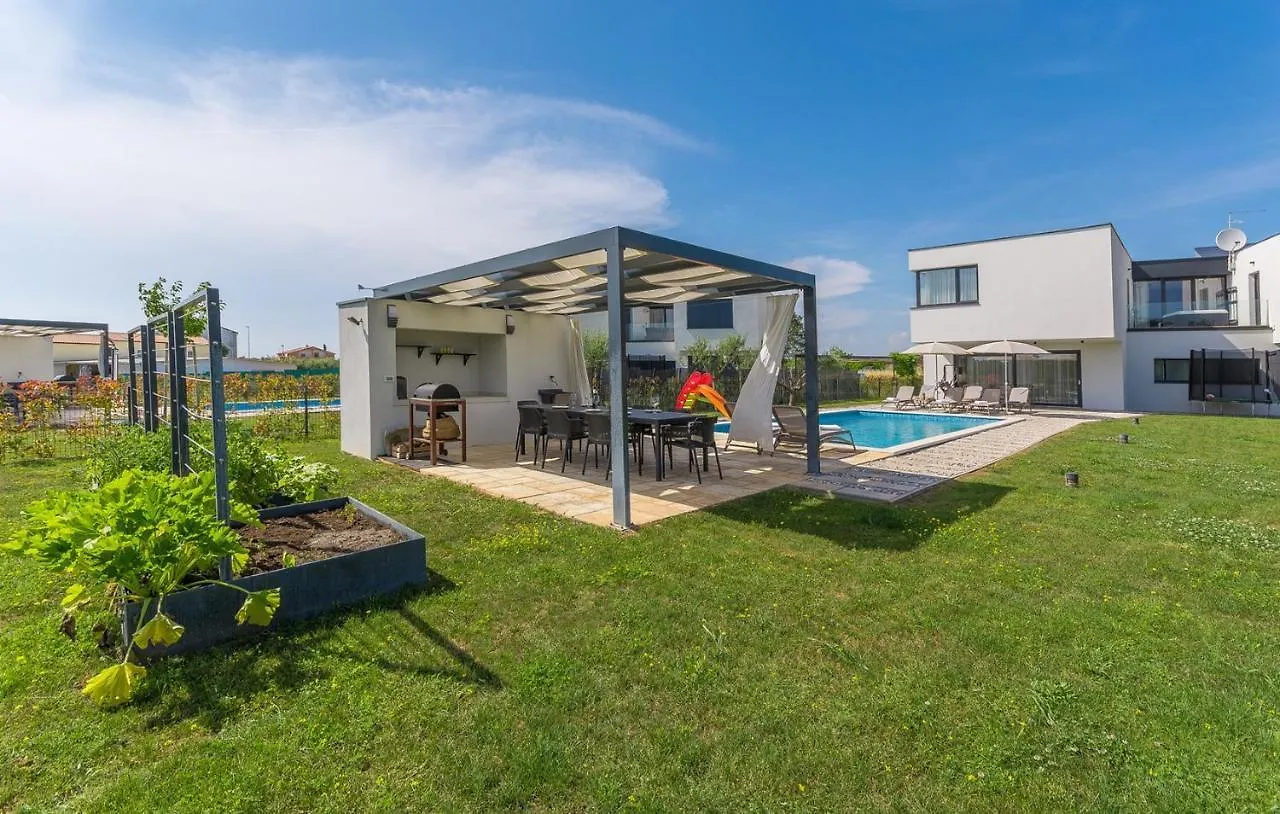 Villa Paolo By Seeadria Agency Buzinija