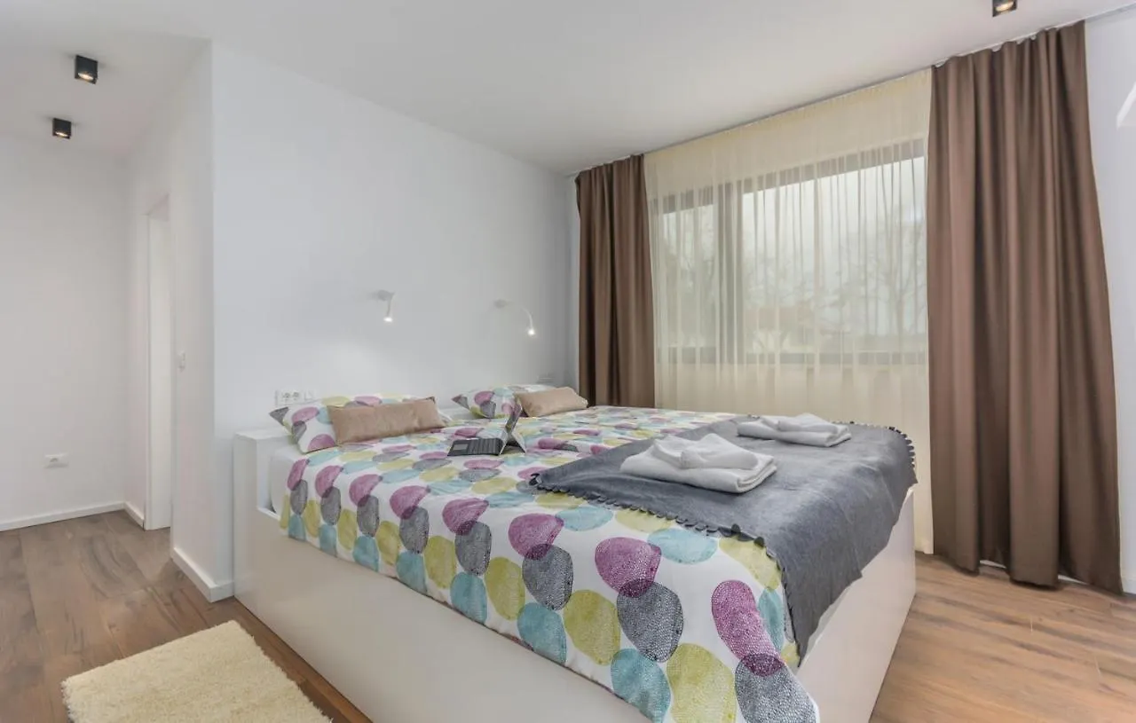 Villa Paolo By Seeadria Agency Buzinija Croatia