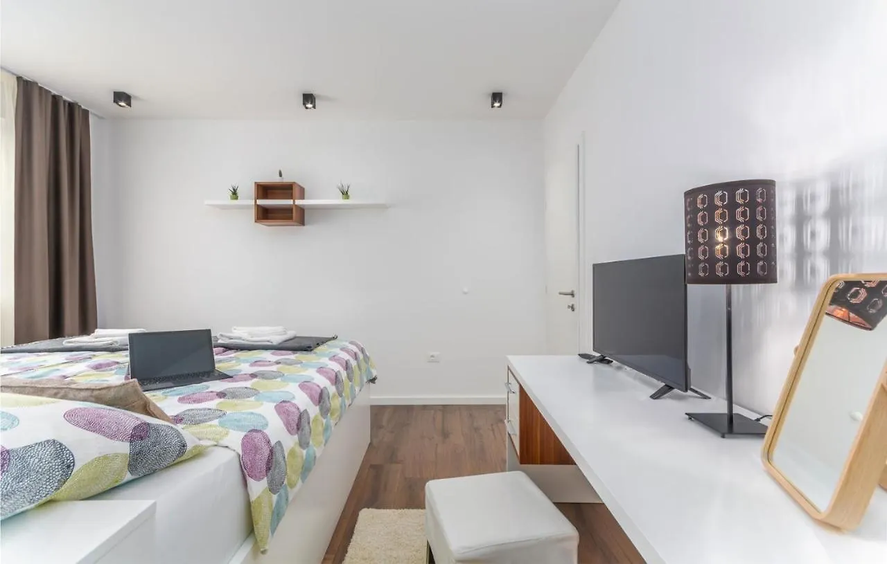 Villa Paolo By Seeadria Agency Buzinija Guest house