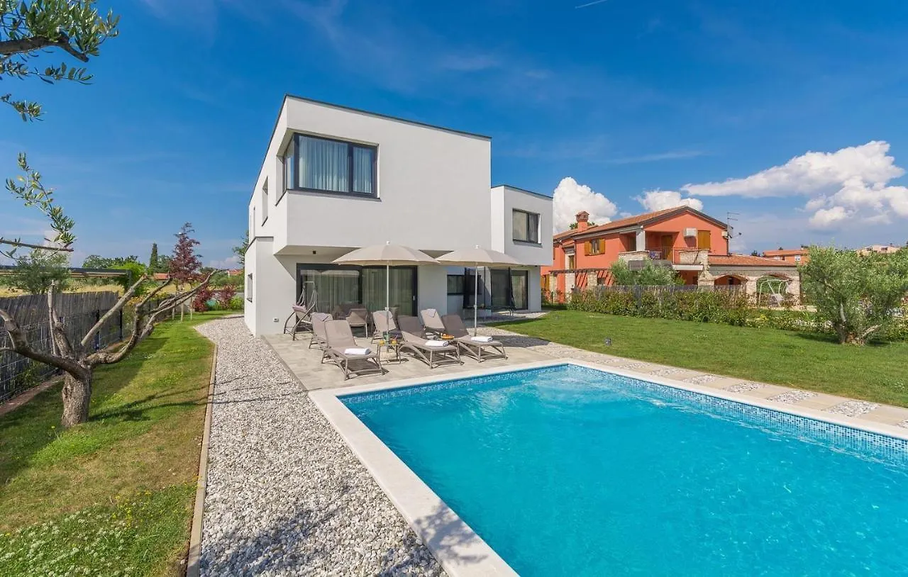 Villa Paolo Buzinija